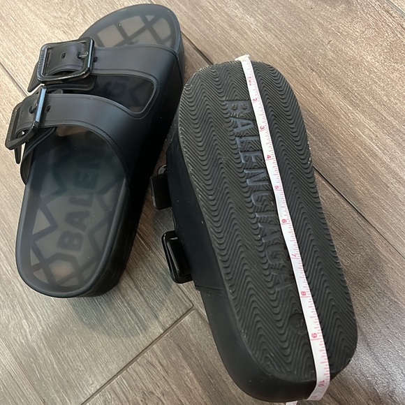 NIB BALENCIAGA Mallorca Platform Buckle Sandals, 37 Euro size. - Picture 8 of 8